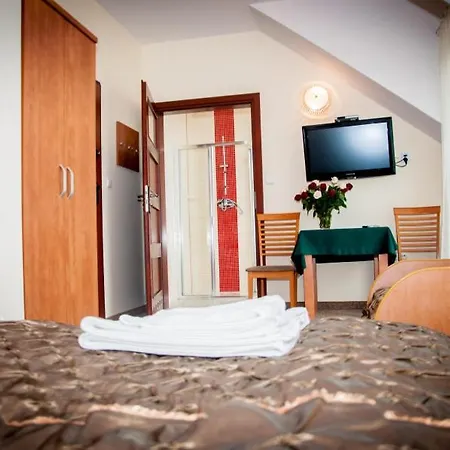 Sloneczne Tarasy Otel *