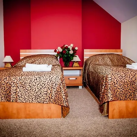 Otel Sloneczne Tarasy Grybow